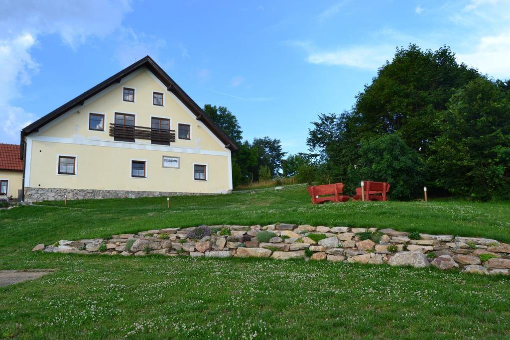 Ubytovani Na Hajence Bystrice nad Pernstejnem Bagian luar foto